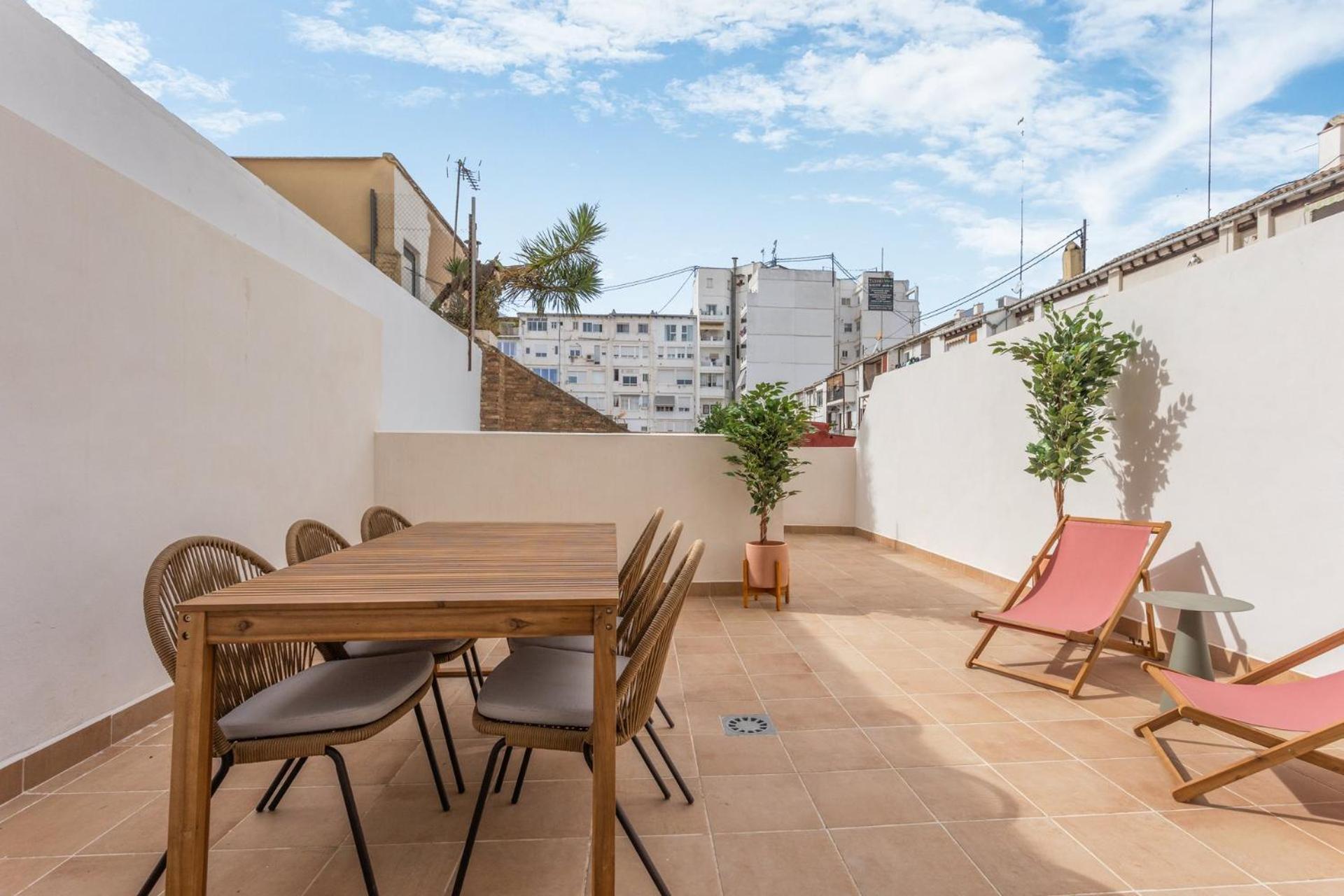 Limehome Valencia Calle De Cadiz Luaran gambar